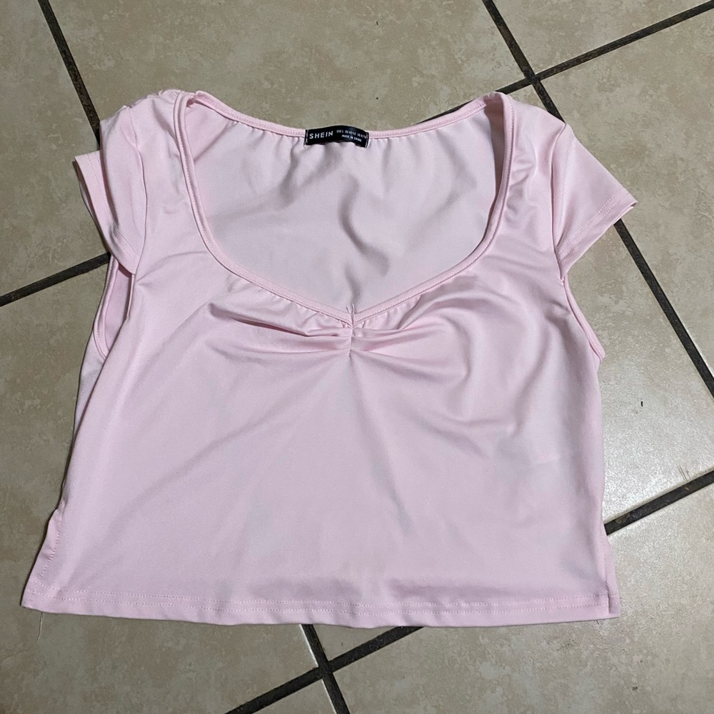 SHEIN Light Pink Crop Top